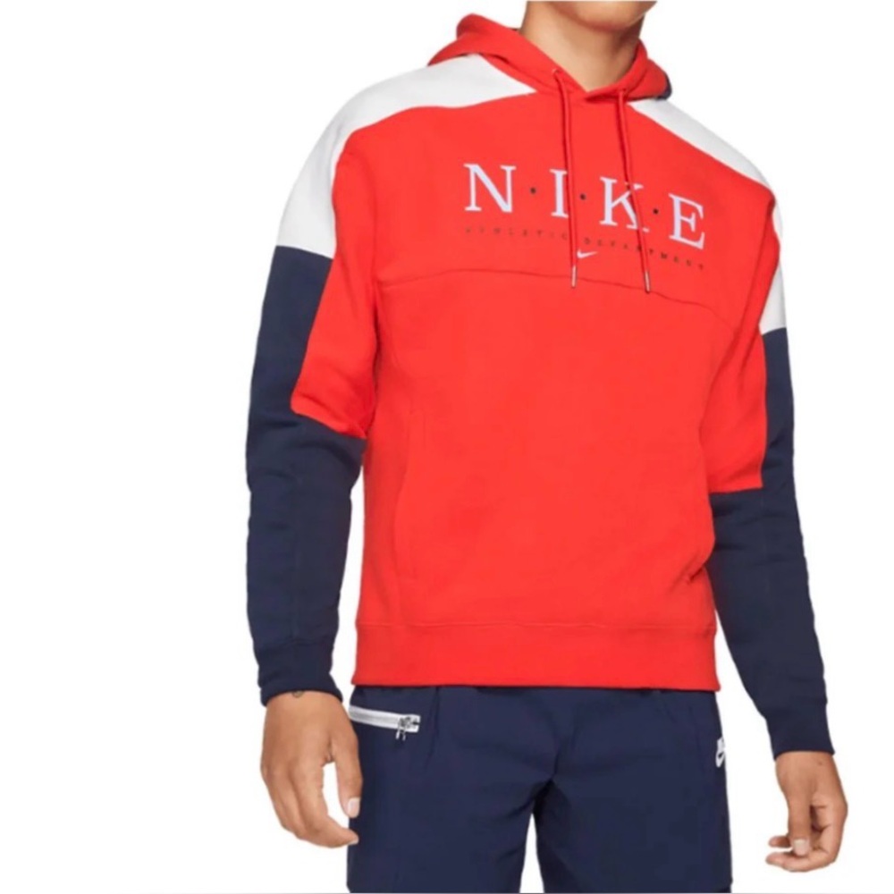 Nike Club Pullover Basketball Hoodie Small